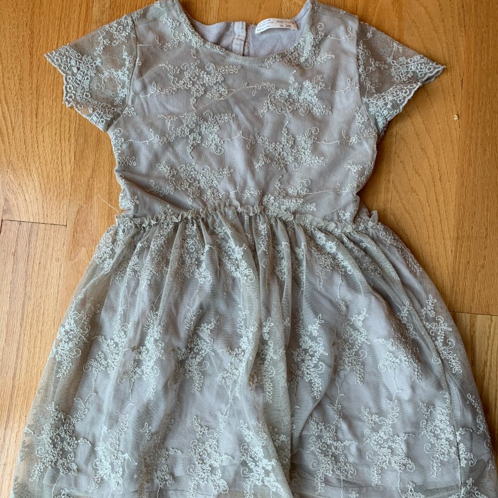 Girl's ZARA dress size 11/12